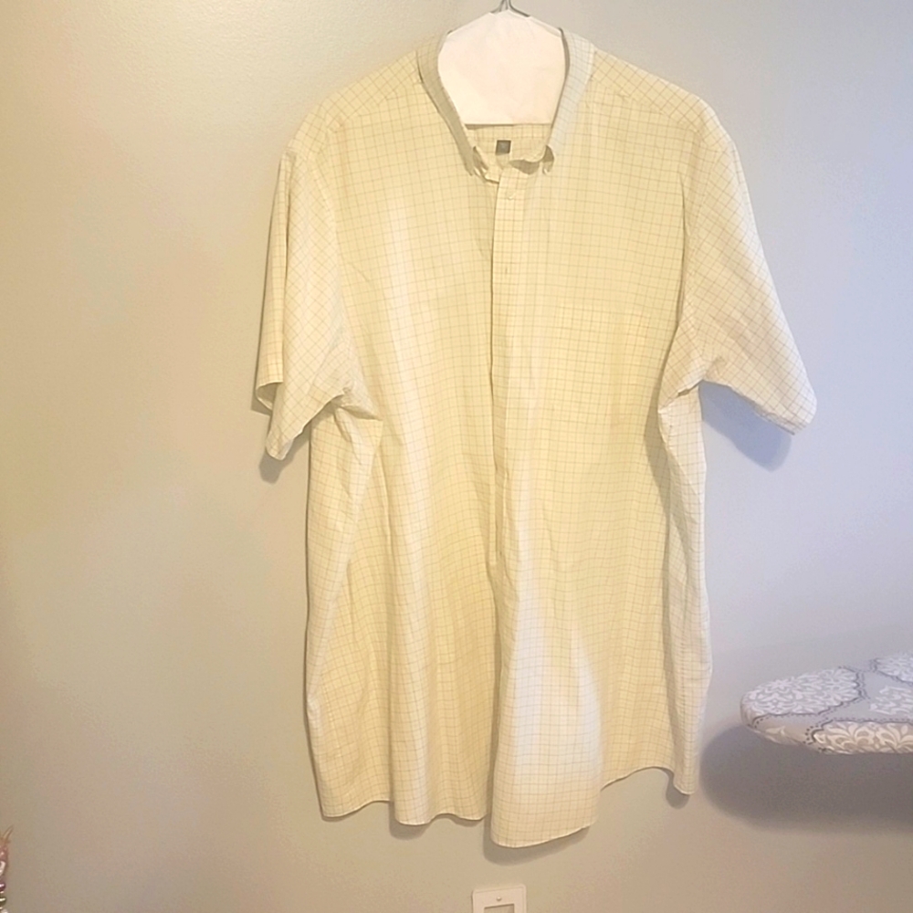 Big & Tall Man's Short Sleeve Dress Shirt